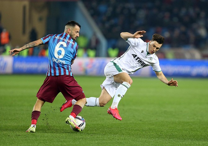 trabzonspor-ittifak-holding-konyaspor-8-001.jpg