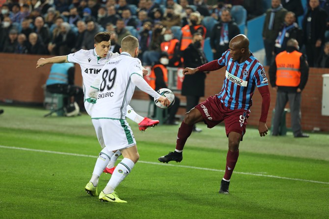 trabzonspor-ittifak-holding-konyaspor-macindan-ftograflar-24.jpg