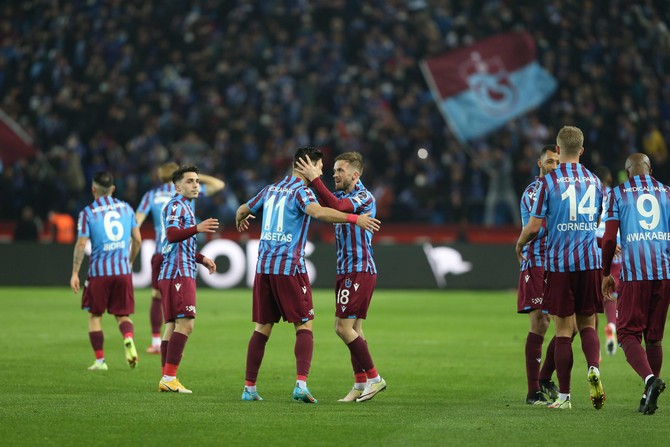 trabzonspor-ittifak-holding-konyaspor-macindan-ftograflar-7.jpg