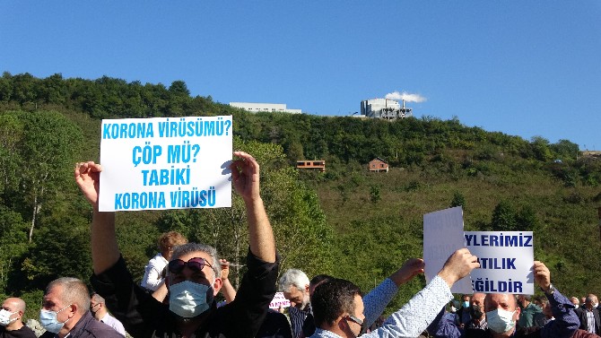 trabzonun-arakli-ilcesi-tasonu-mahallesindeki-kati-atik-entegre-ve-bertaraf-tesisinde-vahsi-depolama-yapildigi-iddia-eden-yore-halki-tesisi-protesto-etti-8.jpg