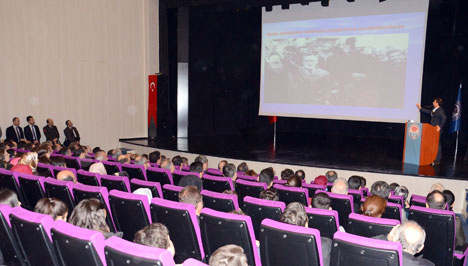 trabzonun-dusman-isgalinden-kurtulusunun-97.-yildonumu-torenlerle-kutlandi3.jpg trabzonun-dusman-isgalinden-kurtulusunun-97.-yildonumu-torenlerle-kutlandi3.jpg