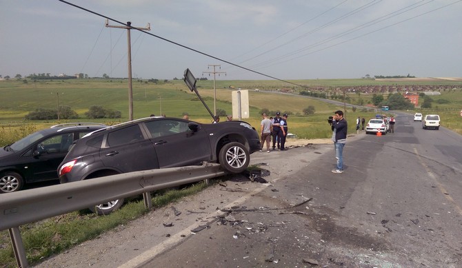 trafik-kazasi-geciren-bir-polis-sehit-oldu-(4).jpg