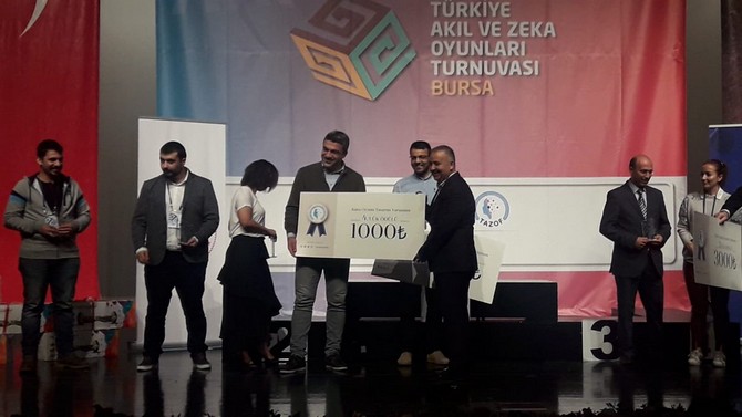 tum-akil-ve-zeka-oyunlari-federasyonunun-gerceklestirmis-oldugu-turnuva-ve-yarismalarina-katilan-rize-ekipleri-zirvede-yer-aldi-(5).jpg