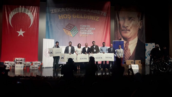 tum-akil-ve-zeka-oyunlari-federasyonunun-gerceklestirmis-oldugu-turnuva-ve-yarismalarina-katilan-rize-ekipleri-zirvede-yer-aldi-(7).jpg