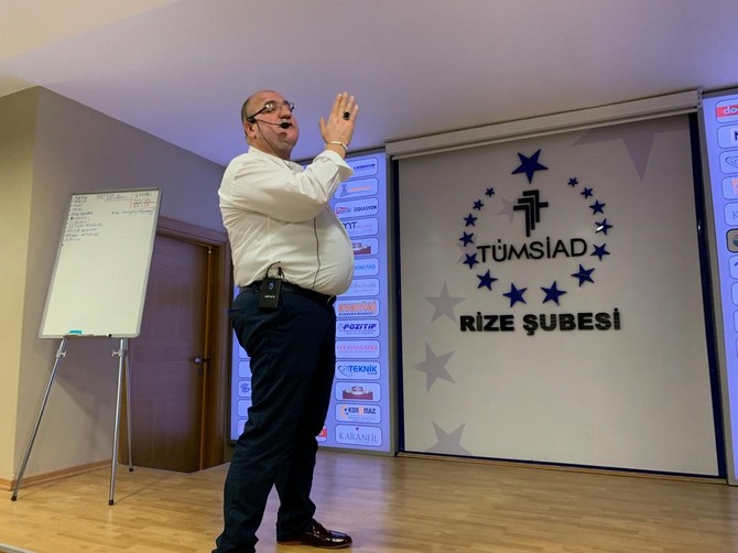 tumsiad-rize-subesinden-’iletisim-ve-motivasyon’-konferansi-(2).jpg