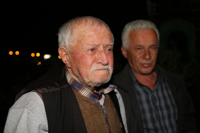 tuncelide-polis-helikopterinin-dusmesi-sonucu-sehit-olan-hakim-onur-alanin-ordudaki-baba-evinde-yas-var-(4).jpg