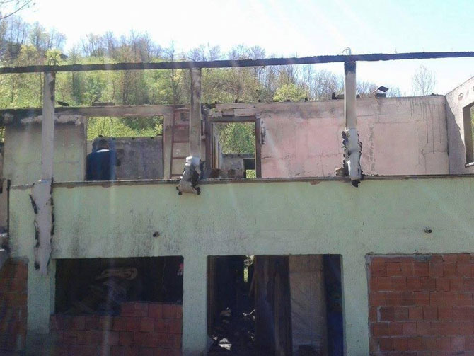 tup-patladi-1-olu-2.jpg tup-patladi-1-olu-2.jpg