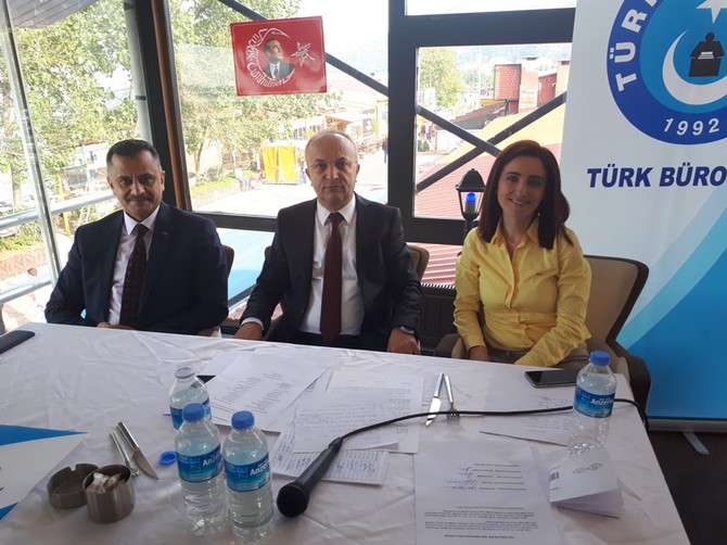 turk-buro-sen-rize-subesinin-3.-olagan-genel-kurulu-yapildi-(11).jpg