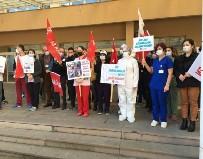 turk-saglik-sen-tarafindan-rizede-is-birakma-eyleminde-bulunuldu-3.jpeg