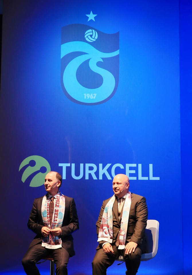turkcellden-trabzonsporlu-taraftarlar-icin-61cell-(3).jpg