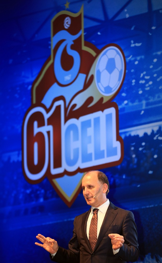 turkcellden-trabzonsporlu-taraftarlar-icin-61cell-(4).jpg