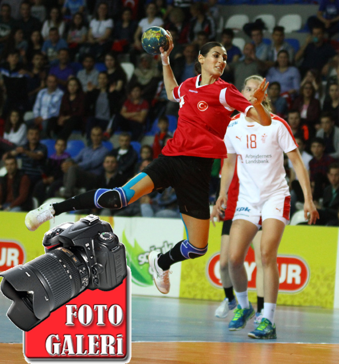 turkiye-danimarka-bayanlar-hentbol-maci.jpg
