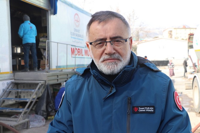 turkiye-diyanet-vakfi-16-milyon-depremzedeyi-sicak-yemekle-bulusturdu-1.jpg