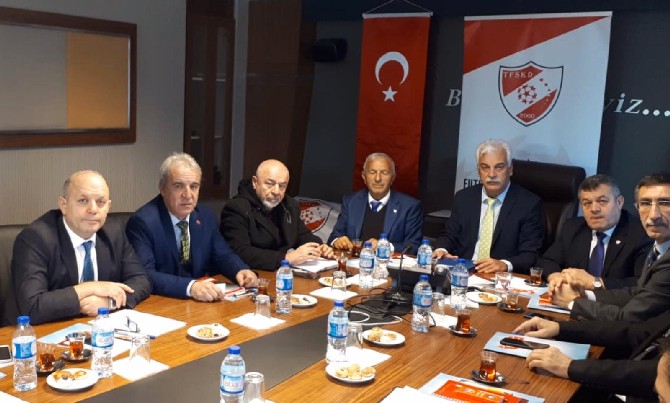 turkiye-futbol-saha-komiserleri-dernegi-(tfskd),-20.-kurulus-yildonumunu-kutluyor-(6)-001.jpg
