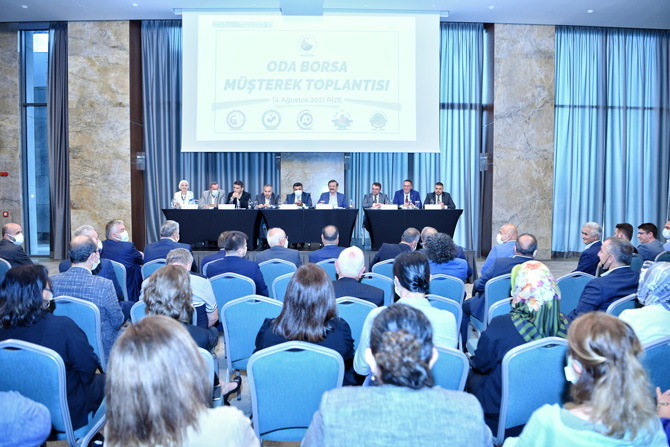 turkiye-odalar-ve-borsalar-birligi-tobb-baskani-m-rifat-hisarciklioglu-rize-ticaret-ve-sanayi-odasi-rtso-ile-rize-ticaret-borsasi-rtb-musterek-toplantisina-katildi-3.jpg