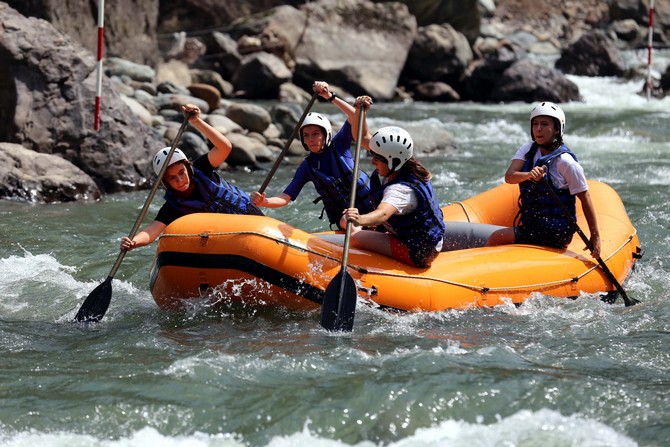 turkiye-rafting-sampiyonasi,-rizede-basladi-(10).jpg