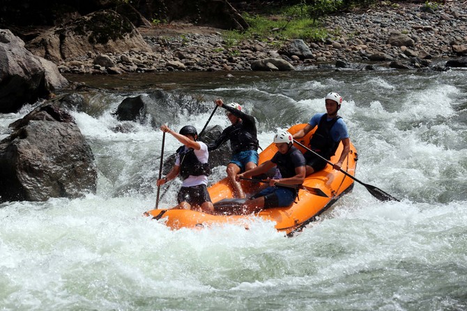 turkiye-rafting-sampiyonasi,-rizede-basladi-(6).jpg