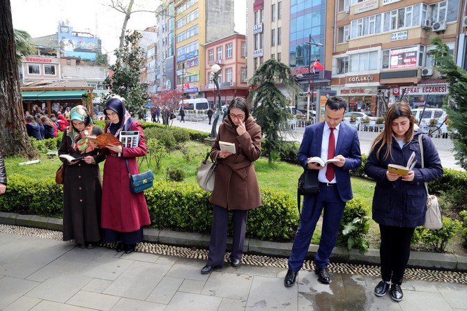 tuzcuoglu-memisaga-parkinda-kitap-okuma-etkinligi-duzenlendi-(15).jpg