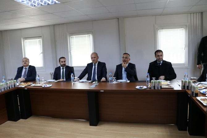 ulastirma-ve-altyapi-bakani-mehmet-cahit-turhan-rizede-(6).jpg