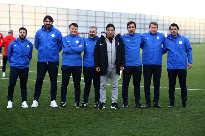 unal-karamanin-rizede-yardimci-antrenorleri-belli-oldu.jpg
