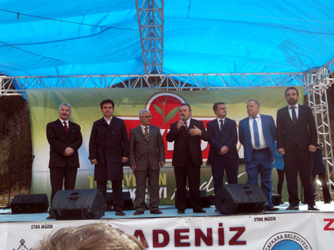 uzungolde-karsiz-festival1.jpg