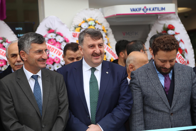 vakif-katilim-rize-subesi,-hizmete-acildi-001.jpg