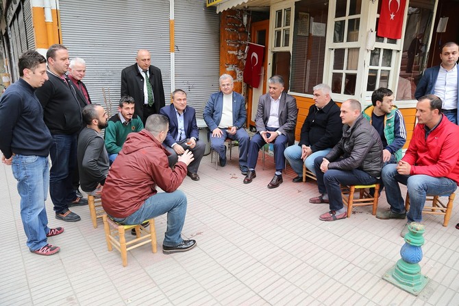 vali,-baskan-ve-emniyet-muduru-esnaf-ziyaretinde-(10).jpg