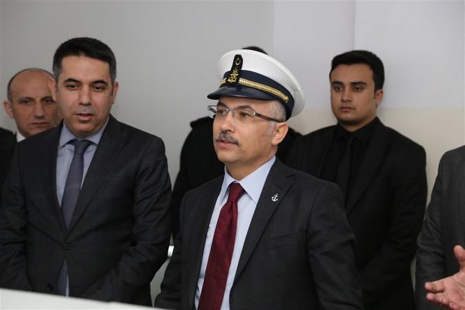 vali-ceber,-cayeli-denizcilik-lisesini-ziyaret-etti-(3).jpg