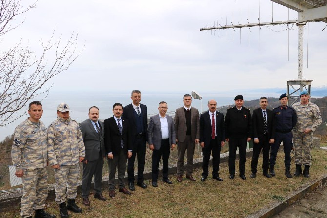 vali-ceber,-pazar-hava-radar-kita-komutanliginda-incelemelerde-bulundu-(3).jpg