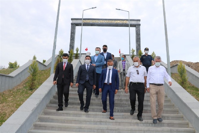 vali-kemal-ceber-pazar-sahil-mufrezesi-sehitligini-ziyaret-ederek-incelemelerde-bulundu-3.jpg