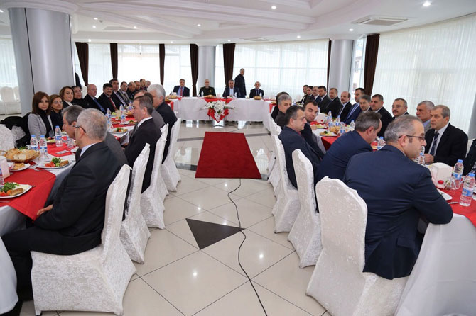 vali-yazicidan-kurum-mudurlerine-uyari.jpg vali-yazicidan-kurum-mudurlerine-uyari.jpg