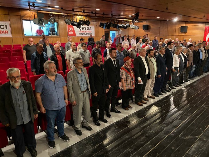 vatan-partisi-tarafindan-rizede-cayda-uretim-devrimi-kurultayi-gerceklestirildi-3.jpg