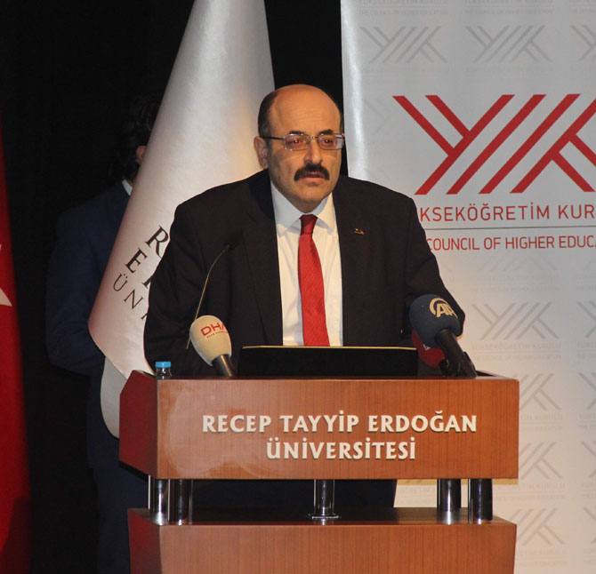 yekta-sarac-rizede.jpg yekta-sarac-rizede.jpg