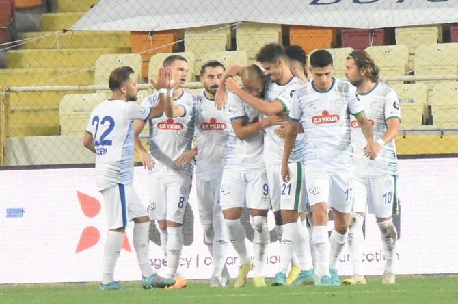 yeni-malatyaspor-caykur-rizespor-11.jpg
