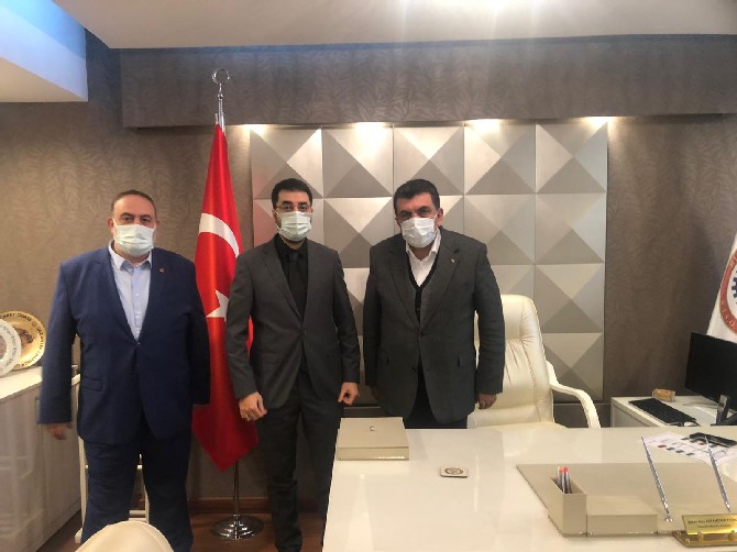 yeniden-refah-partisi-genel-baskan-yardimcisi-dr.-fatih-oztek,-partisinin-ekonomi-politikalari-kapsaminda-rize’de-bir-dizi-ziyaret-ve-temaslarda-bulundu.--(1).jpg