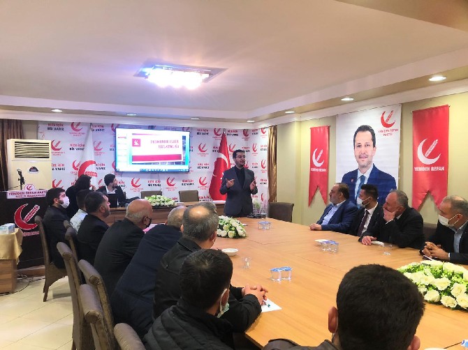 yeniden-refah-partisi-genel-baskan-yardimcisi-dr.-fatih-oztek,-partisinin-ekonomi-politikalari-kapsaminda-rize’de-bir-dizi-ziyaret-ve-temaslarda-bulundu.--(12).jpg