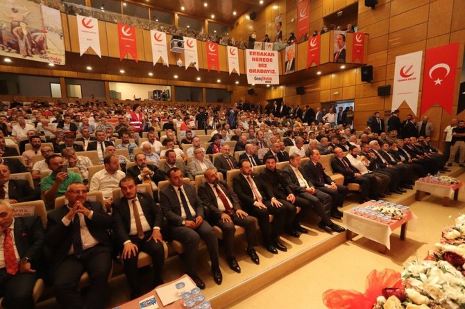 yeniden-refah-partisi-genel-baskani-dr-fatih-erbakan-rizede-11.jpg
