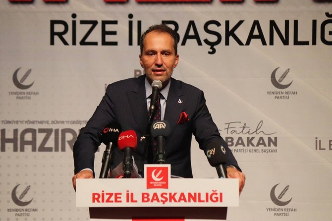 yeniden-refah-partisi-genel-baskani-dr-fatih-erbakan-rizede-3.jpg