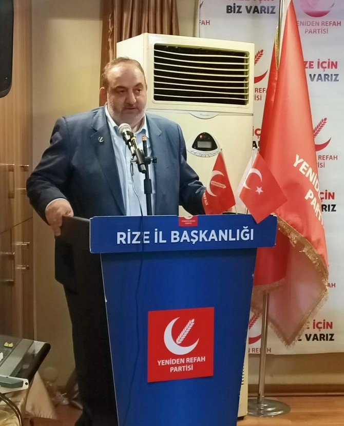 yeniden-refah-partisi-rize-il-baskani-mehmet-akif-zerdeci-004.jpg