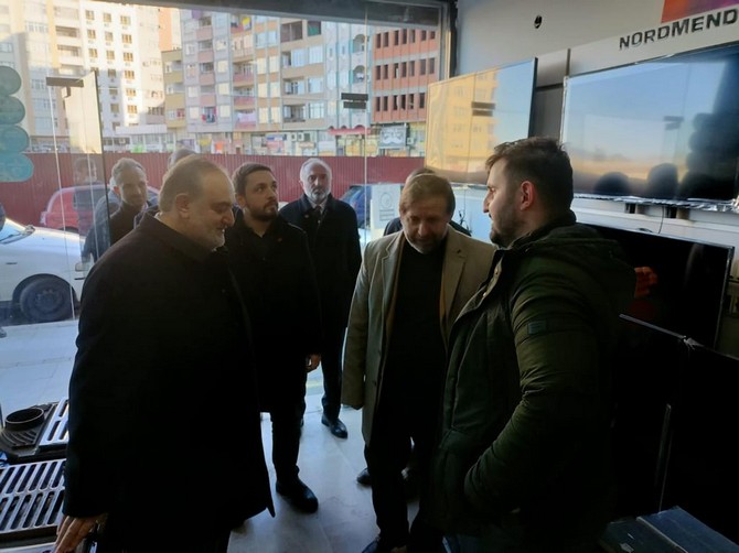 yeniden-refah-partisi-rize-il-baskanligi-rize-merkez-ilcede-esnaf-ziyareti-gerceklestirdi-21.jpg