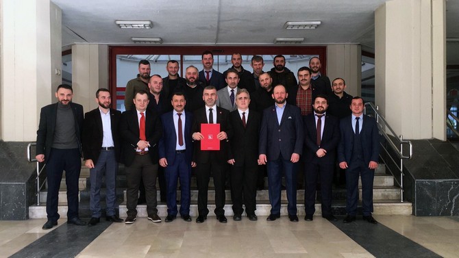 yeniden-refah-partisi-rize-merkez-ilce-kuruldu-(1).jpg