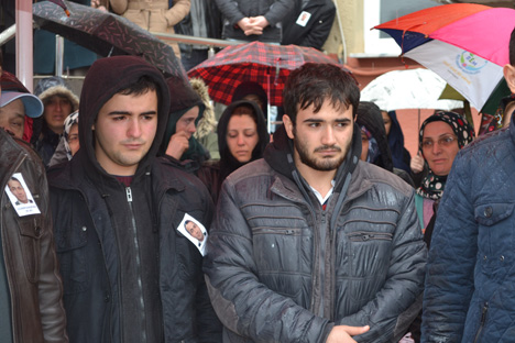 yildirim-karaduman-cenaze-toreni-5.jpg yildirim-karaduman-cenaze-toreni-5.jpg