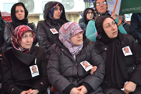 yildirim-karaduman-cenaze-toreni-8.jpg yildirim-karaduman-cenaze-toreni-8.jpg