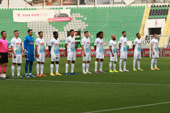 yukatel-denizlispor---caykur-rizespor-maci-(2).jpg