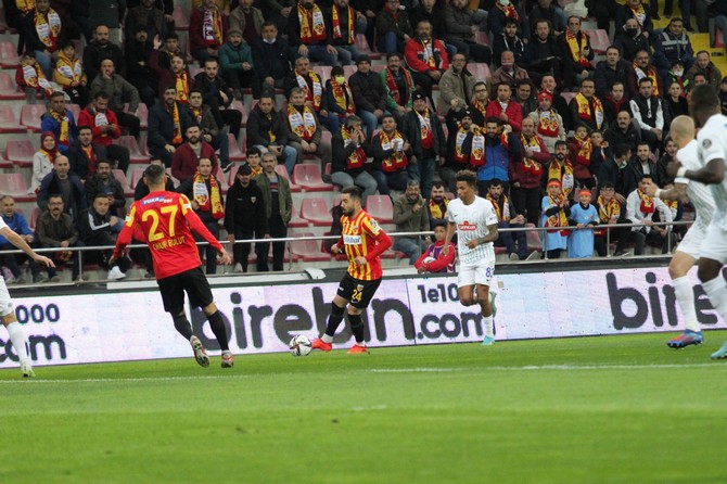 yukatel-kayserispor-ile-caykur-rizespor-19.jpg