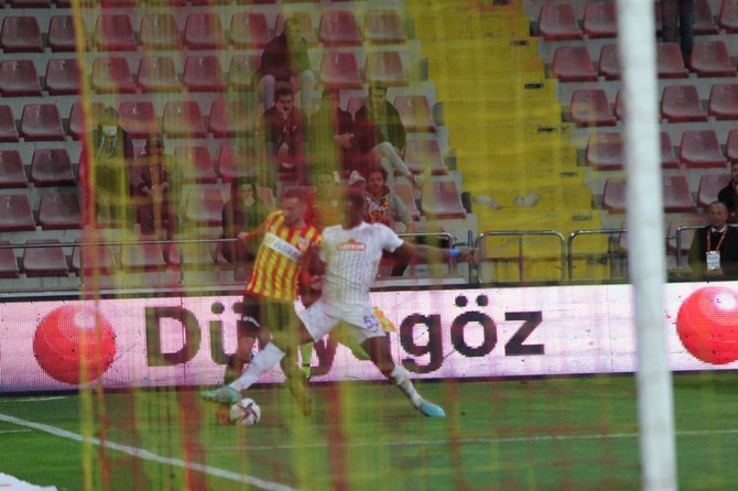 yukatel-kayserispor-ile-caykur-rizespor-23.jpg