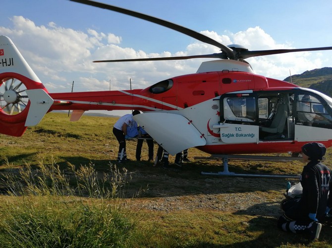 yuksek-gerilim-hattinda-yaralanan-isci-ambulans-helikopterle-alindi-(2).jpg