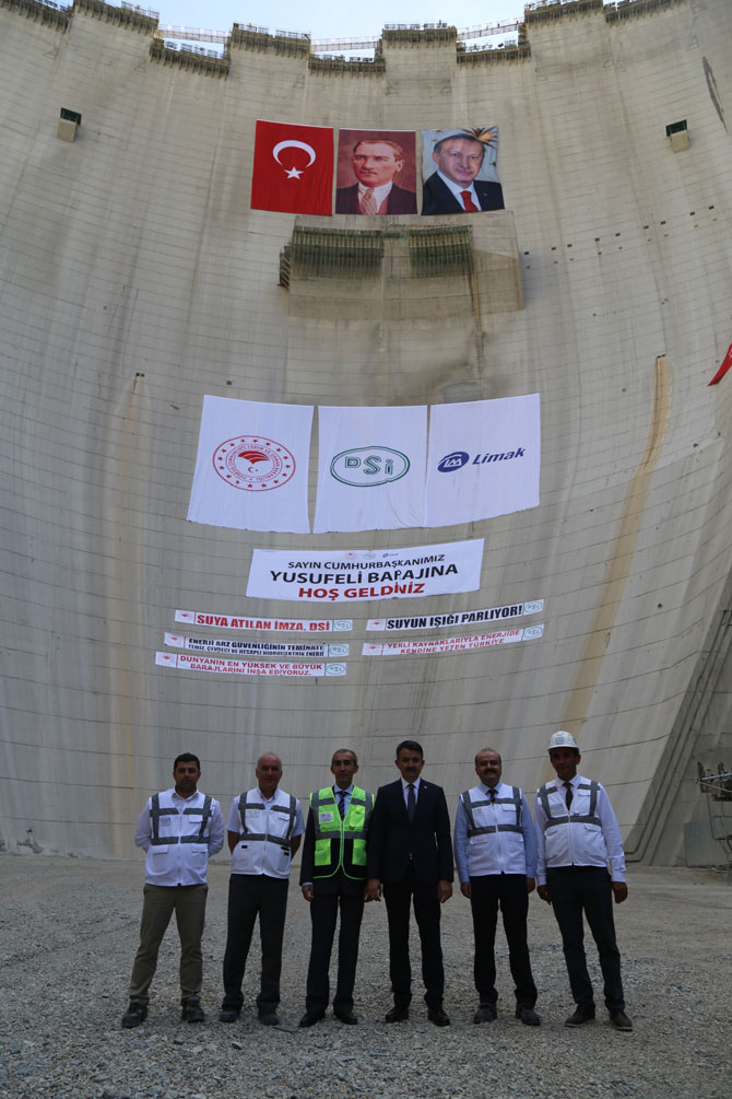 yusufeli-barajinin-3-milyonuncu-metrekup-betonu-bugun-dokuldu.jpg