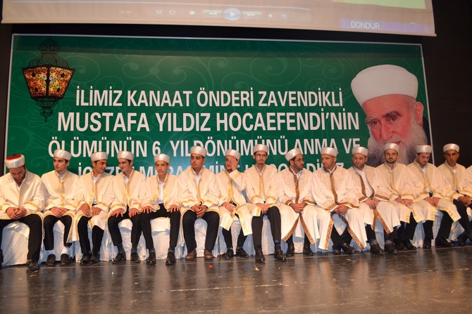 zavendikli-mustafa-hoca-kopuzlar-kur’an-kursu,-ilk-icazet-toreni-(20).jpg