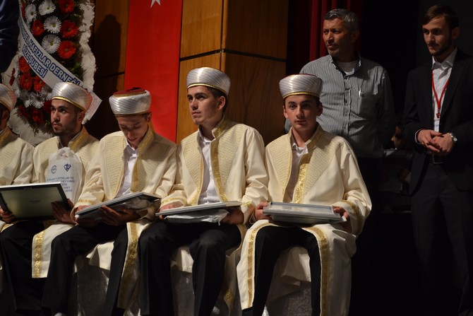 zavendikli-mustafa-hoca-kopuzlar-kur’an-kursu,-ilk-icazet-toreni-(50).jpg